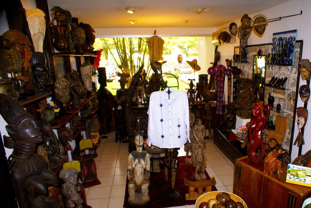 Hotel Sawa Douala Exteriör bild