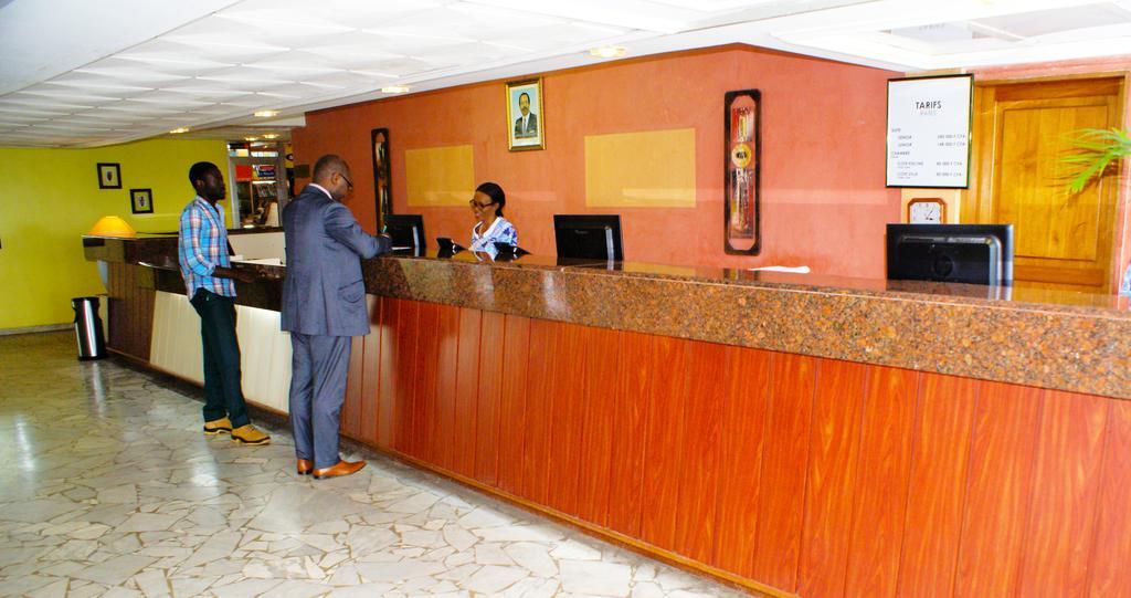 Hotel Sawa Douala Exteriör bild