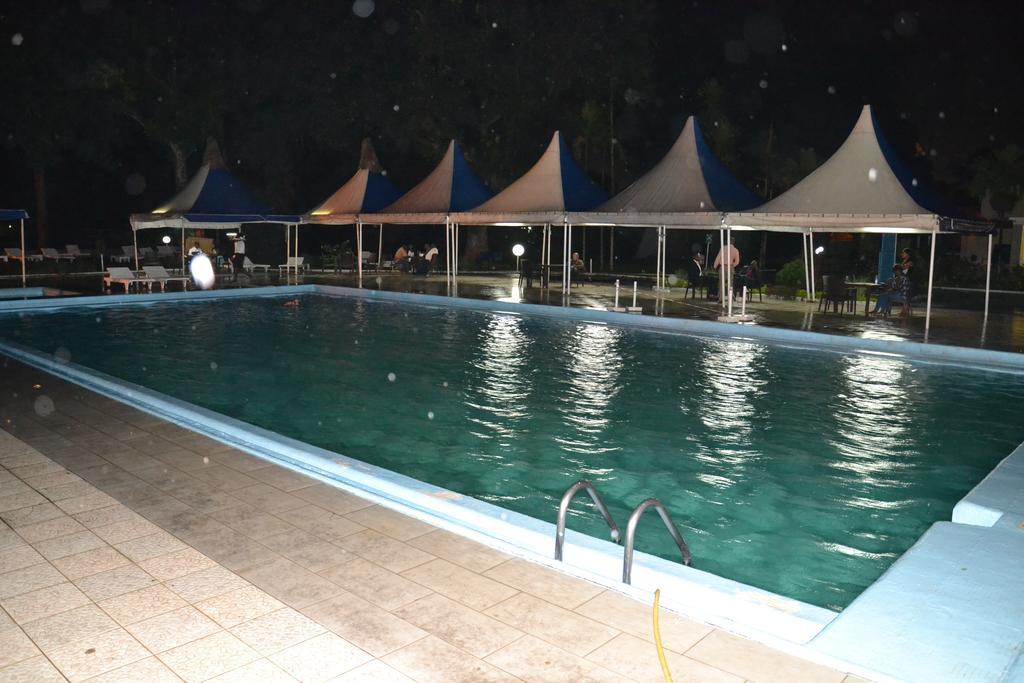 Hotel Sawa Douala Exteriör bild