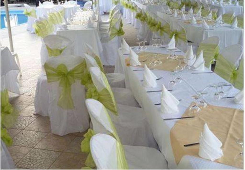 Hotel Sawa Douala Exteriör bild