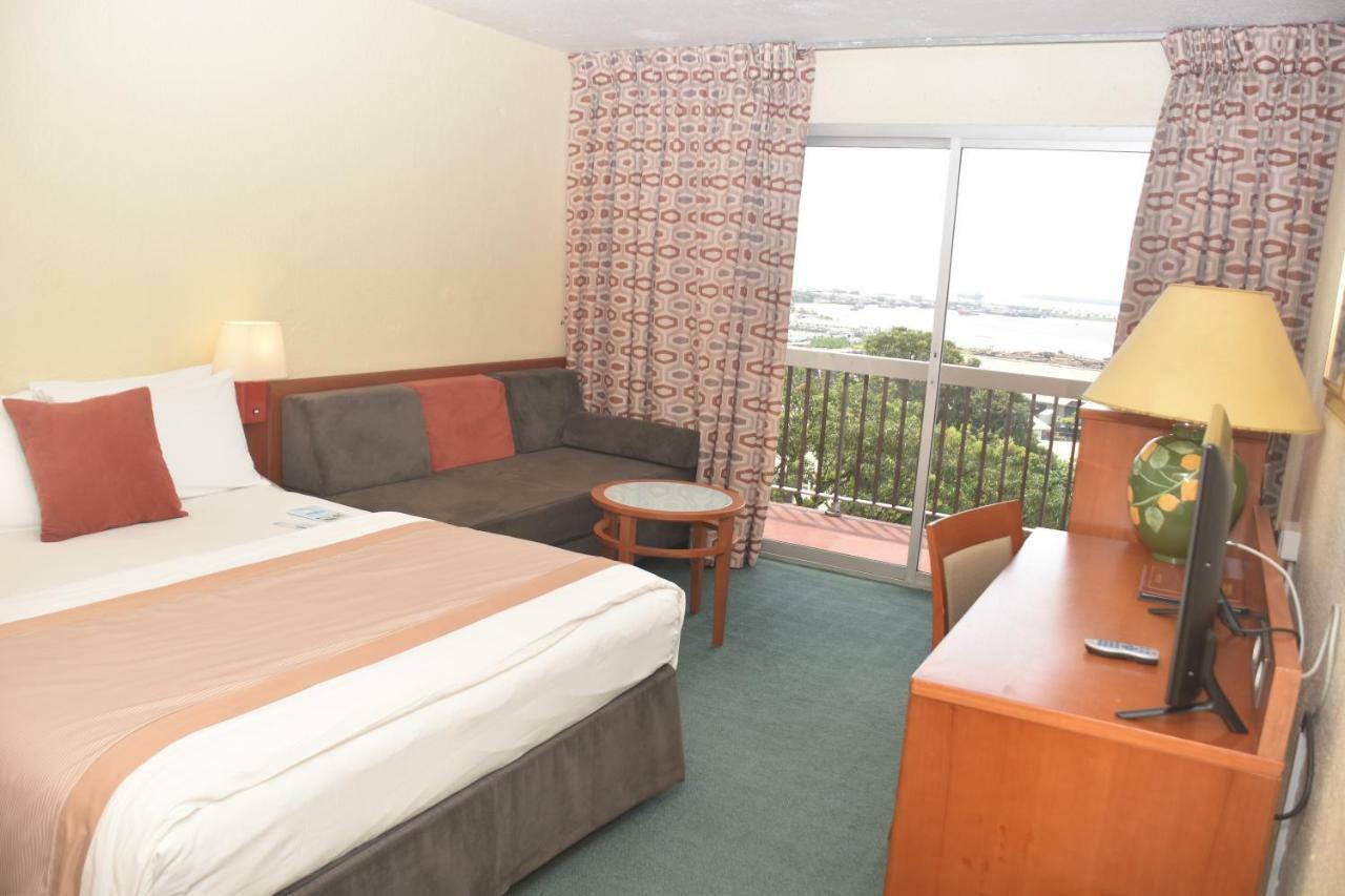 Hotel Sawa Douala Exteriör bild